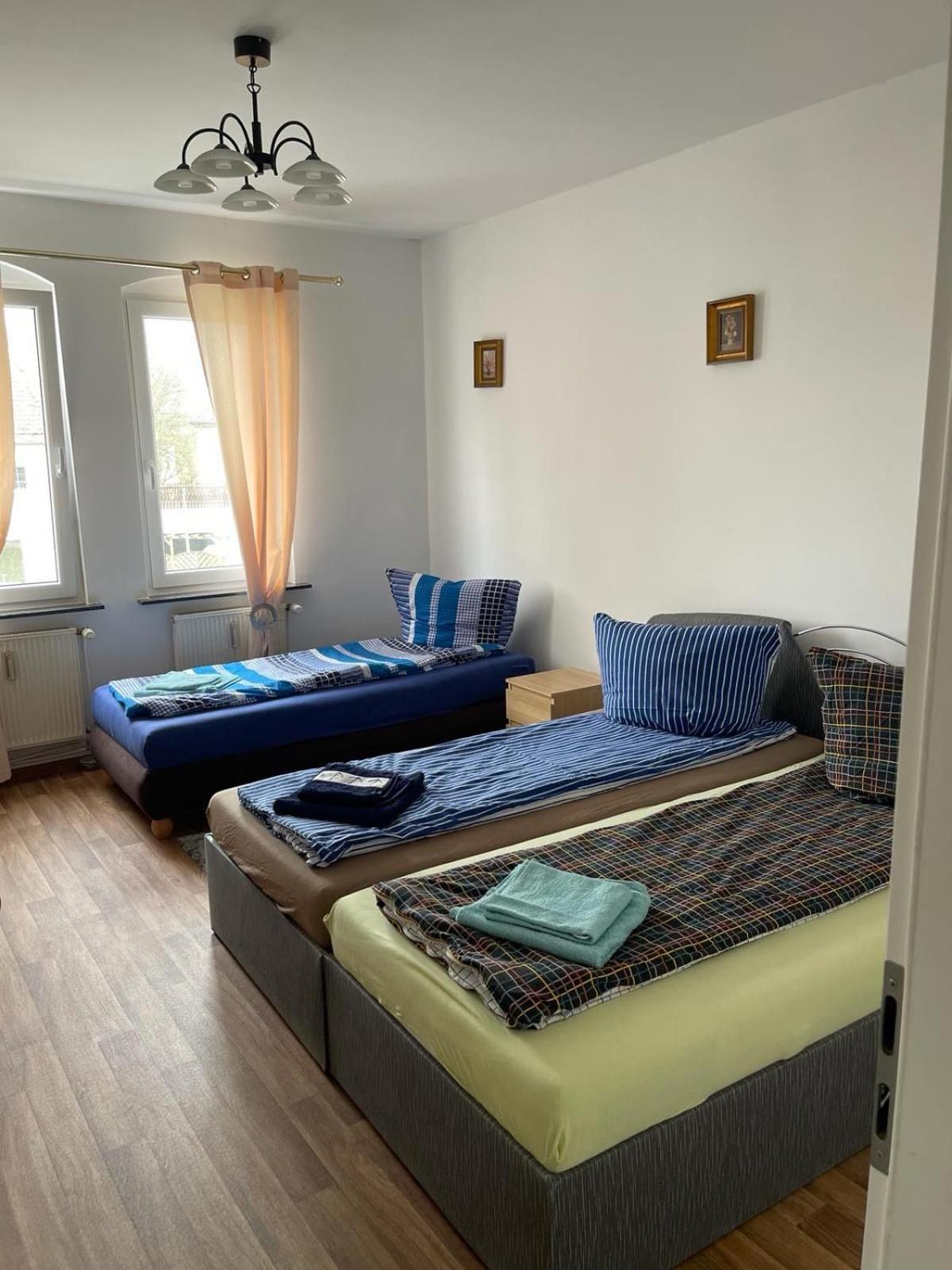 Lekoma Pension Niedergorsdorf Екстер'єр фото