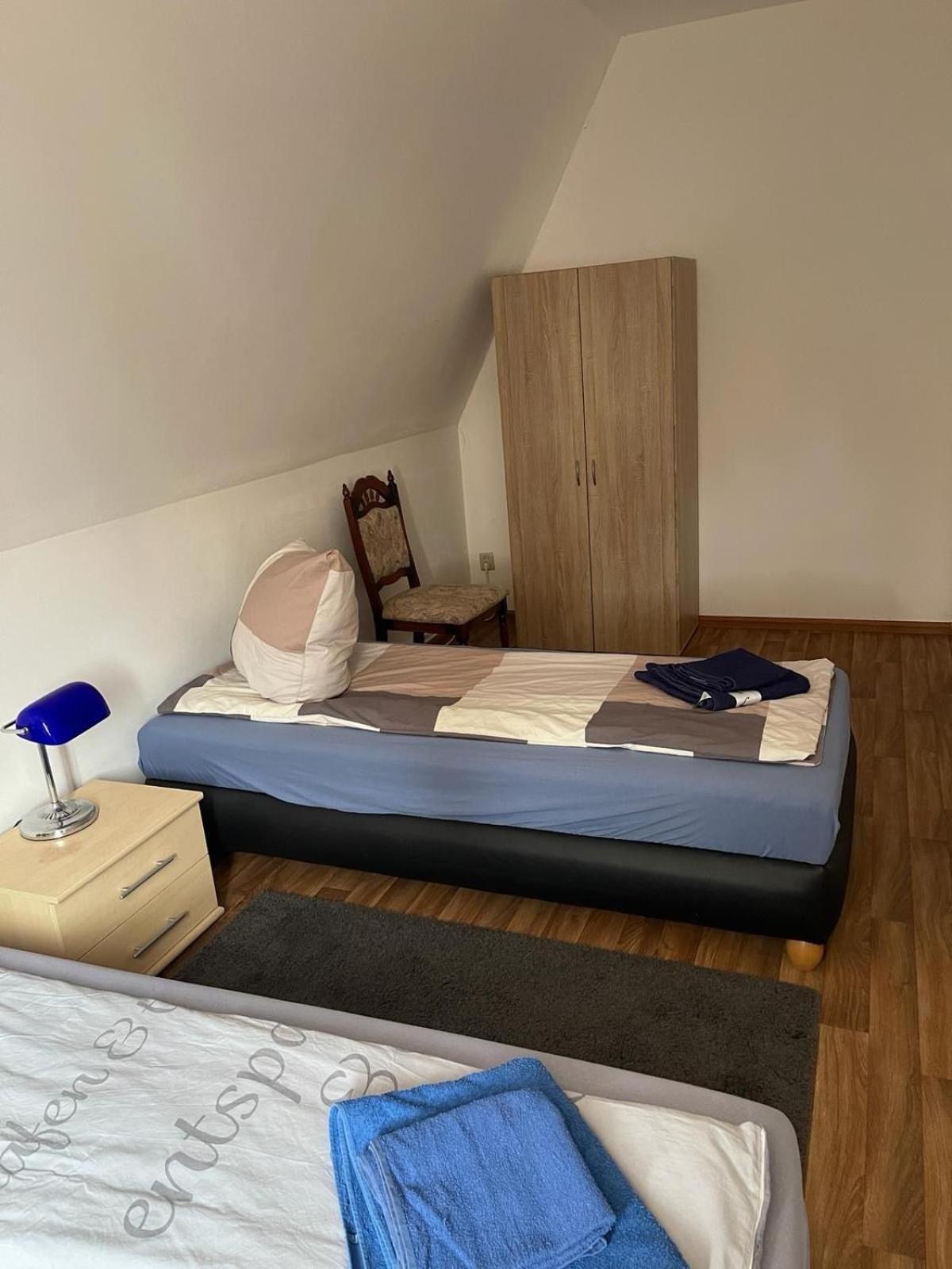 Lekoma Pension Niedergorsdorf Екстер'єр фото