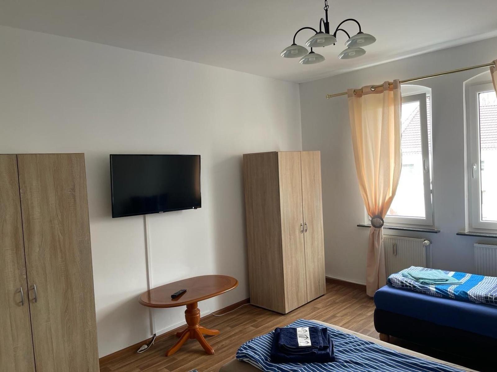 Lekoma Pension Niedergorsdorf Екстер'єр фото